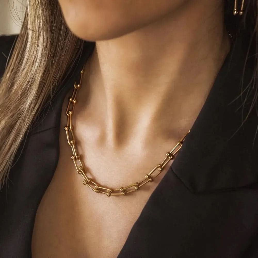 U-Shape Horse Shoe Chain