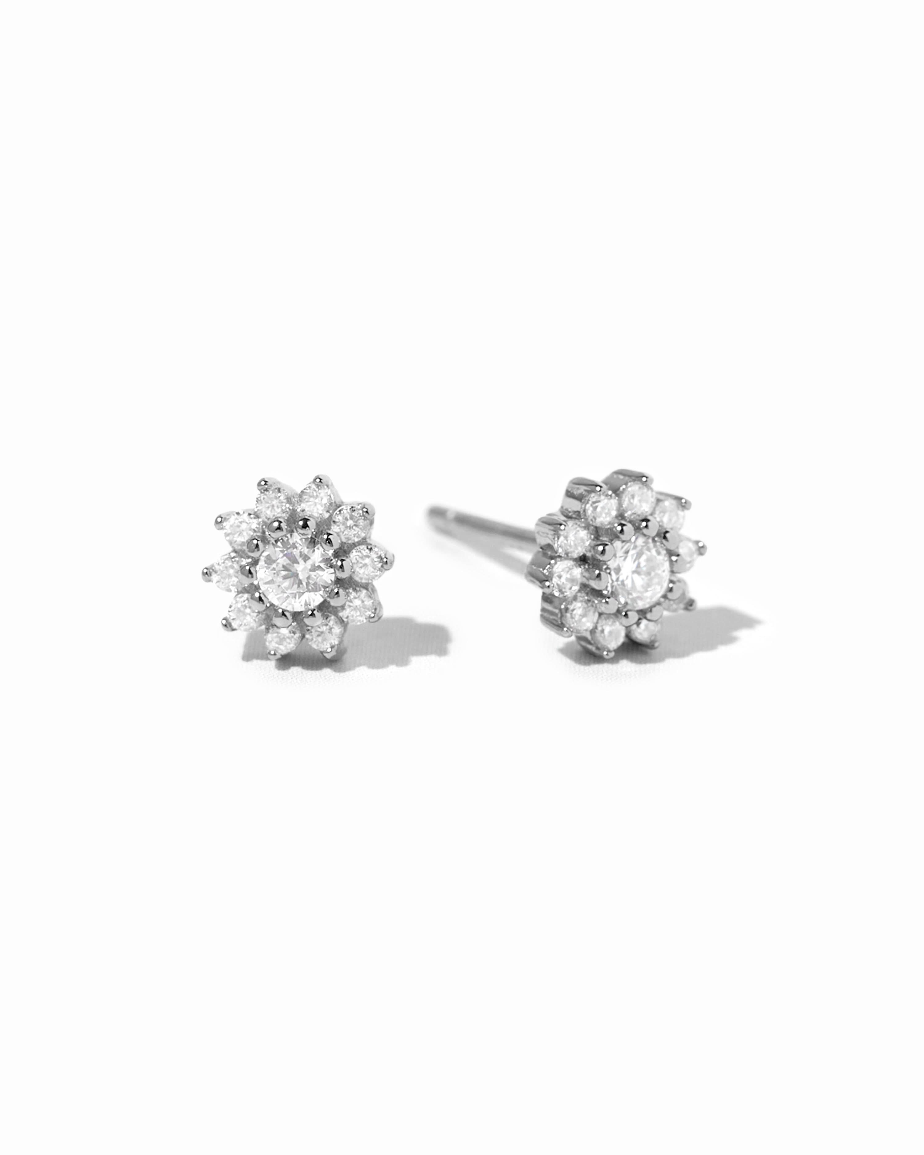 Dainty Flower Studs