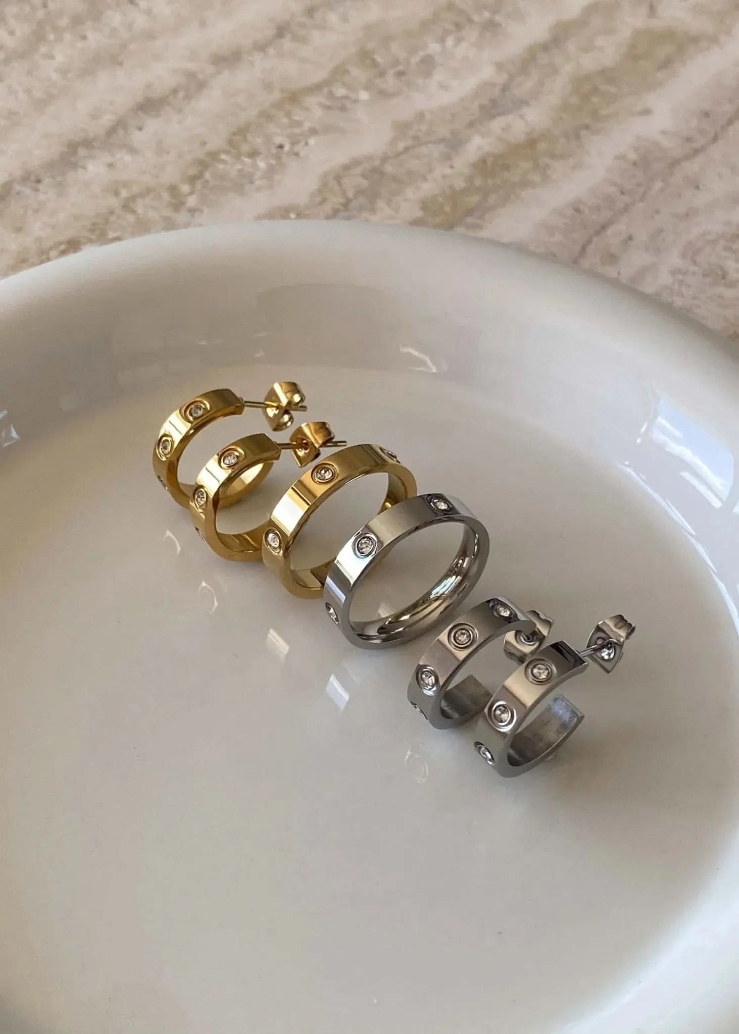 Clio Earrings - Gold