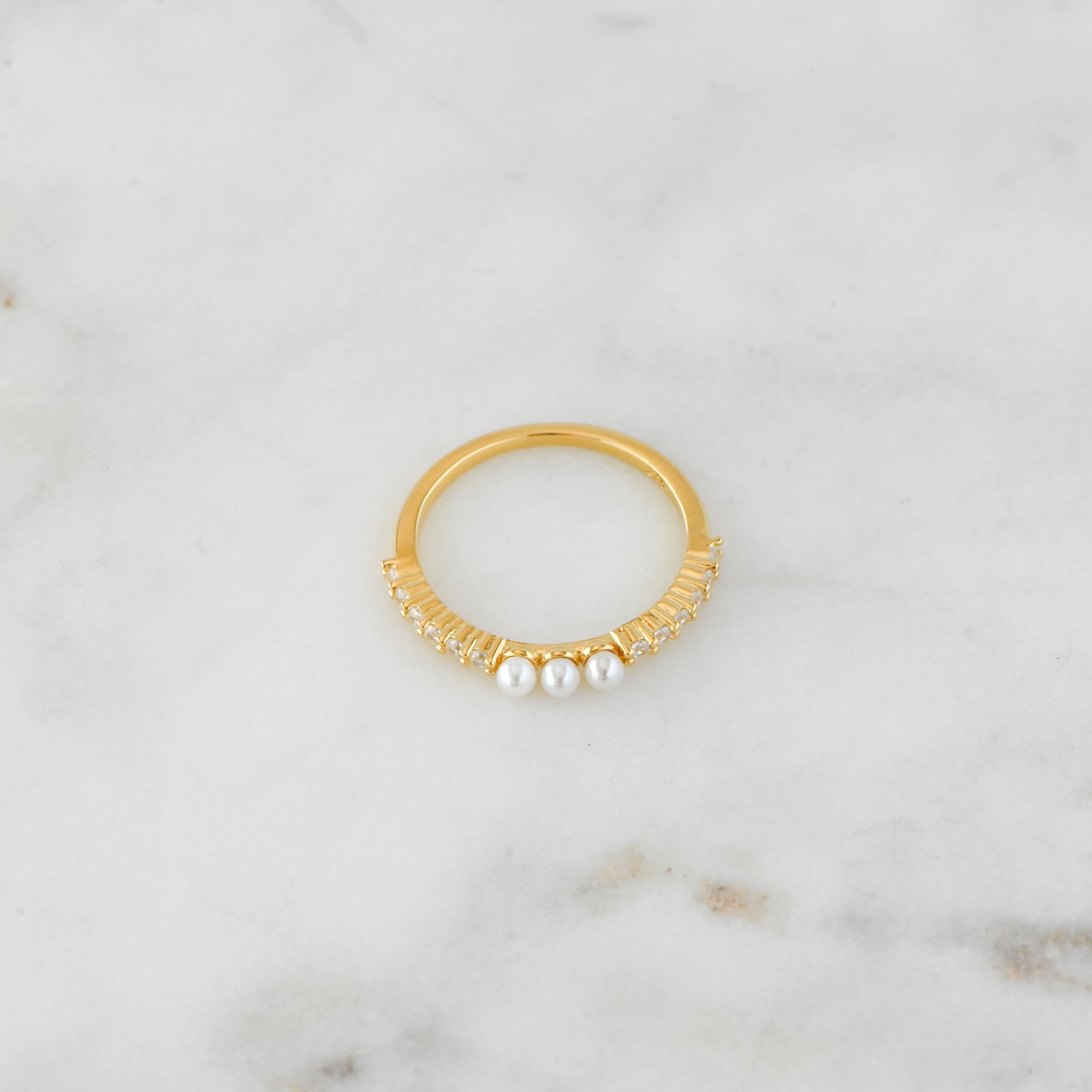 Three Pearl Ring