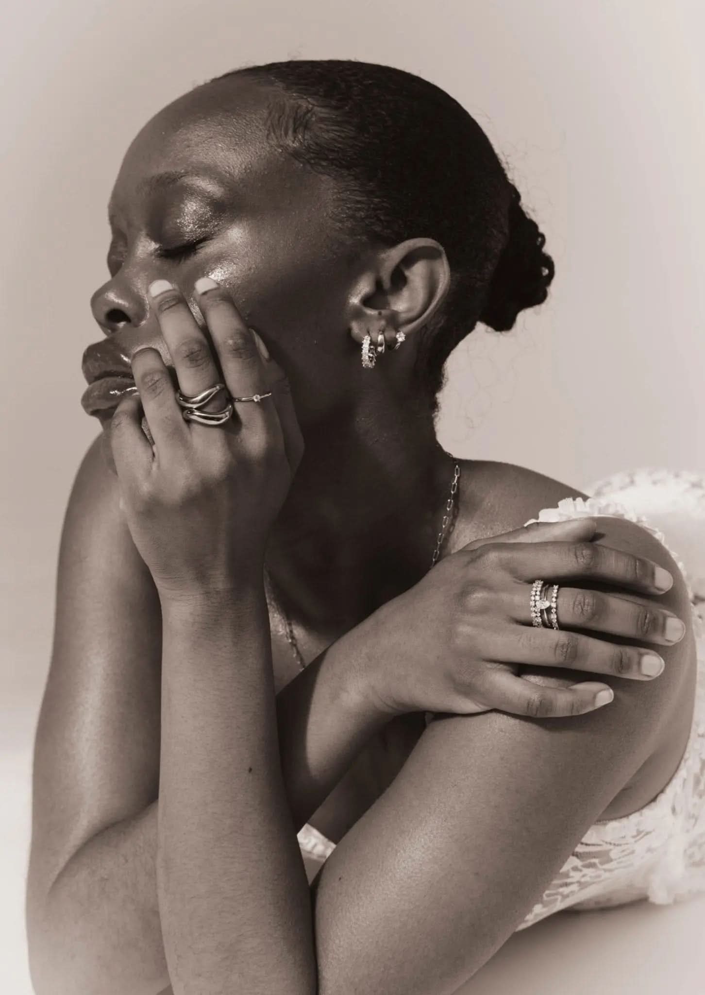 Daisy Earrings - Gold