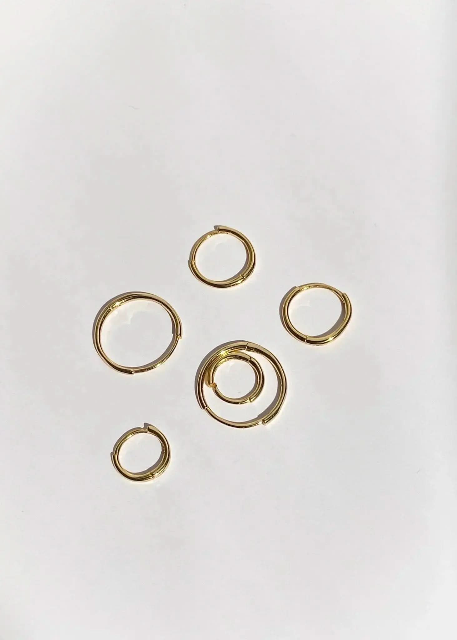 Cova Earrings - Gold Huggies