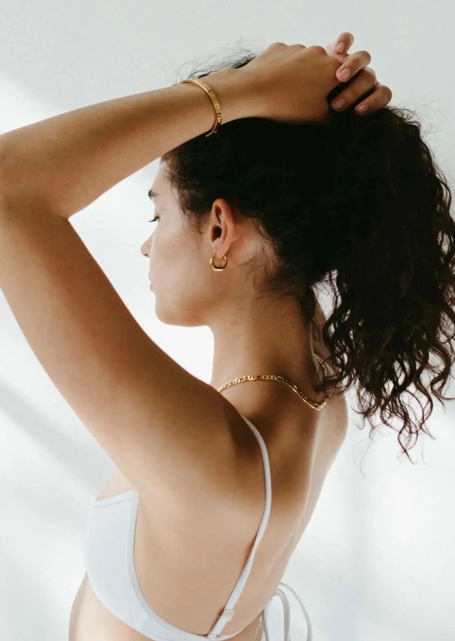 Isla Earrings – Gold