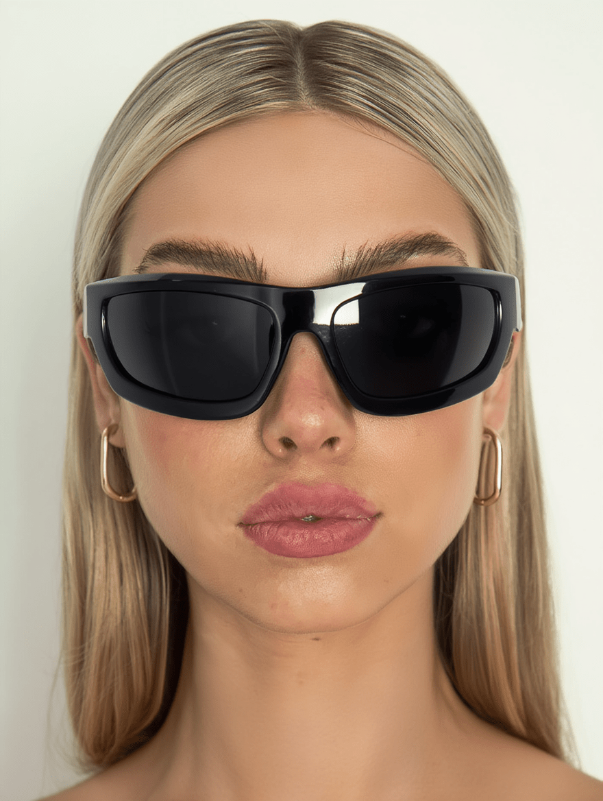 Margot - Black/Smoke