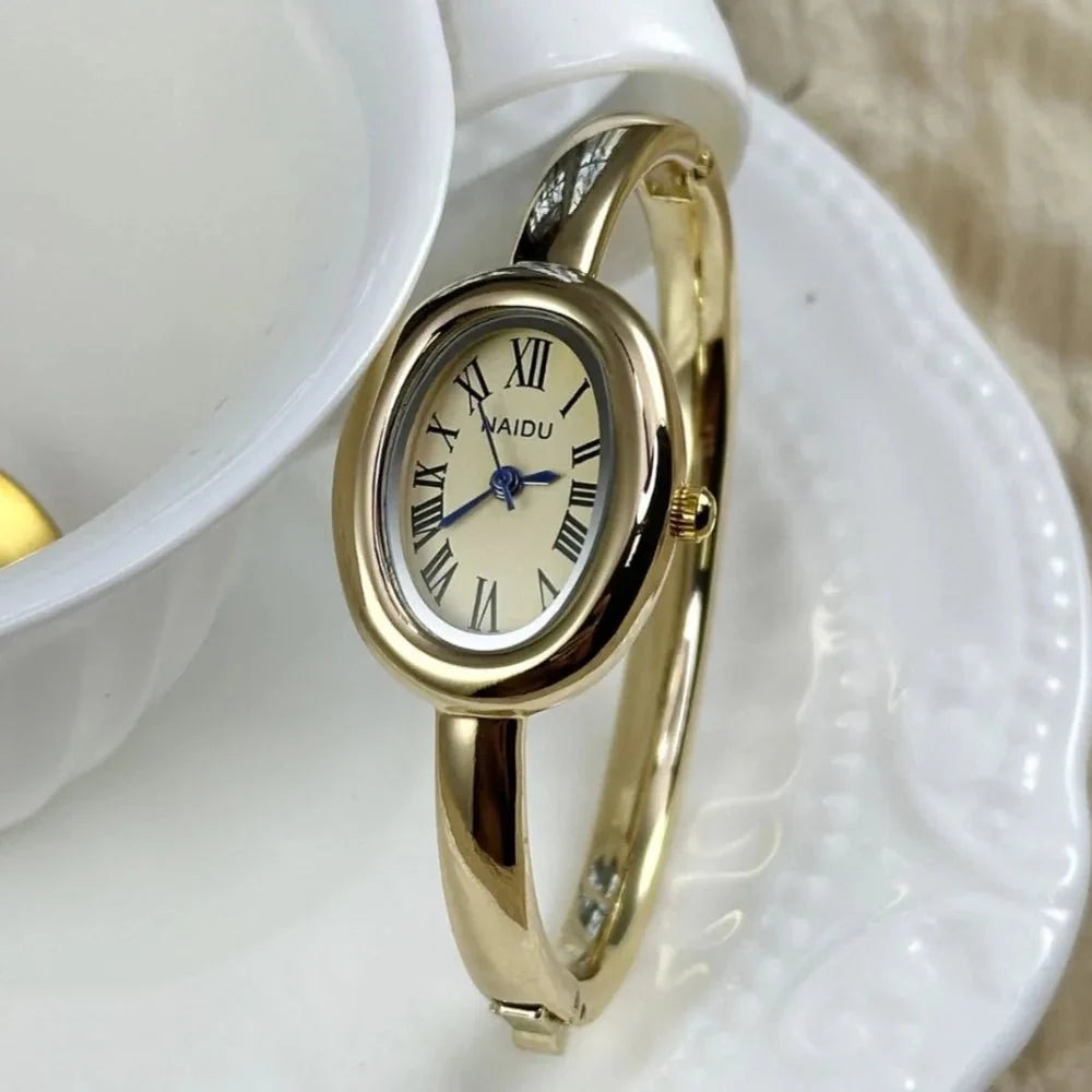Naidu Oval Watch Gold