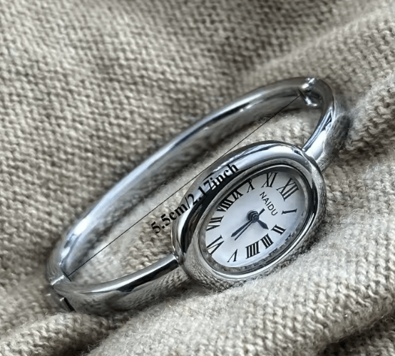 Naidu Oval Watch Gold