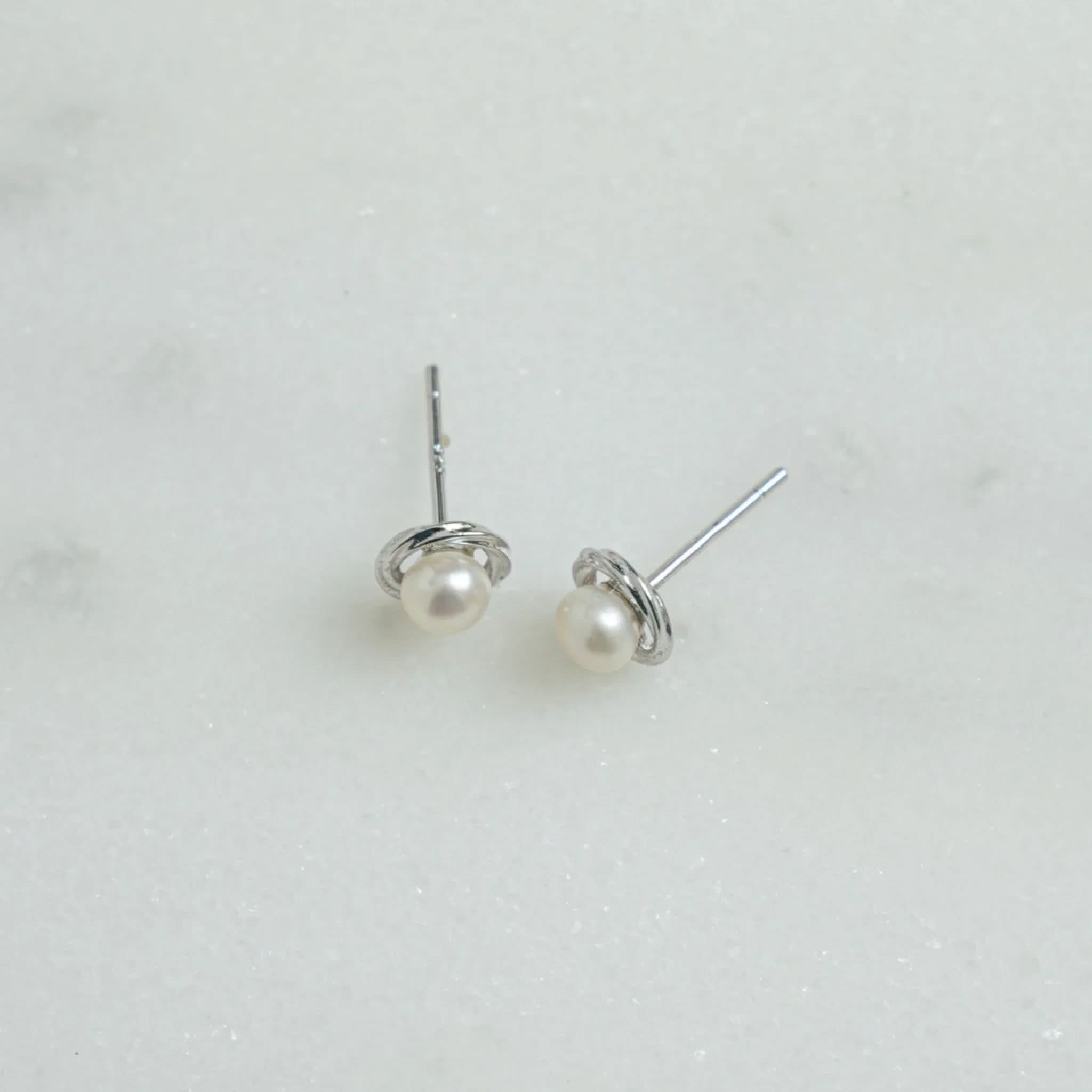 Pearl Button Studs