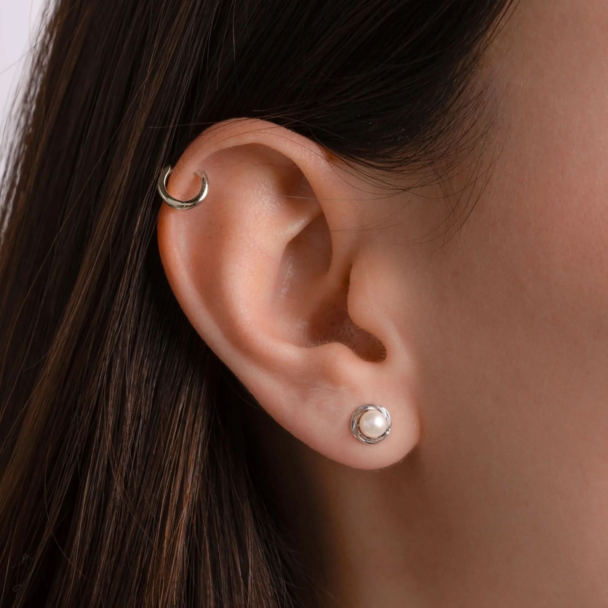 Pearl Button Studs