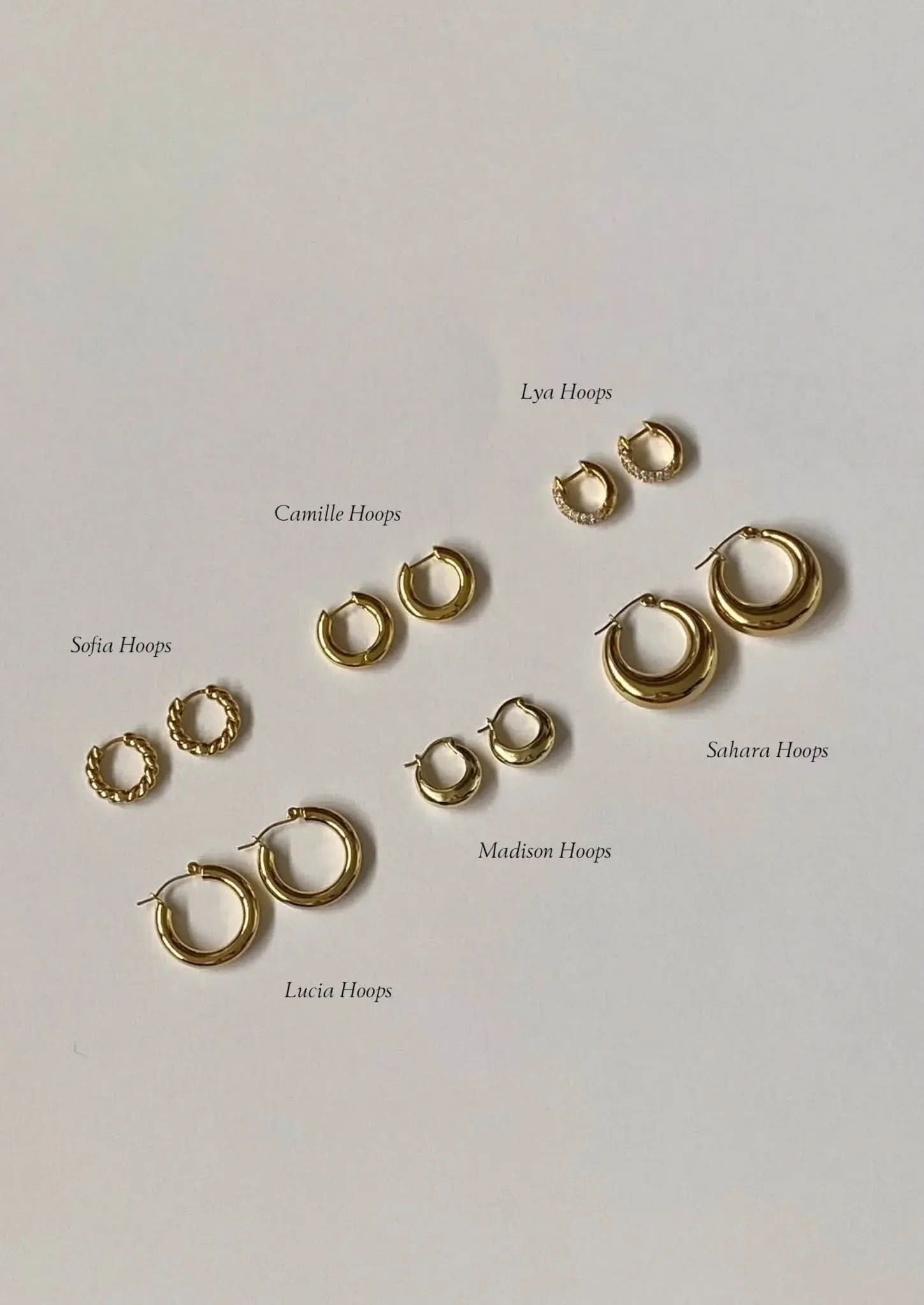 Wyra Earrings – Gold