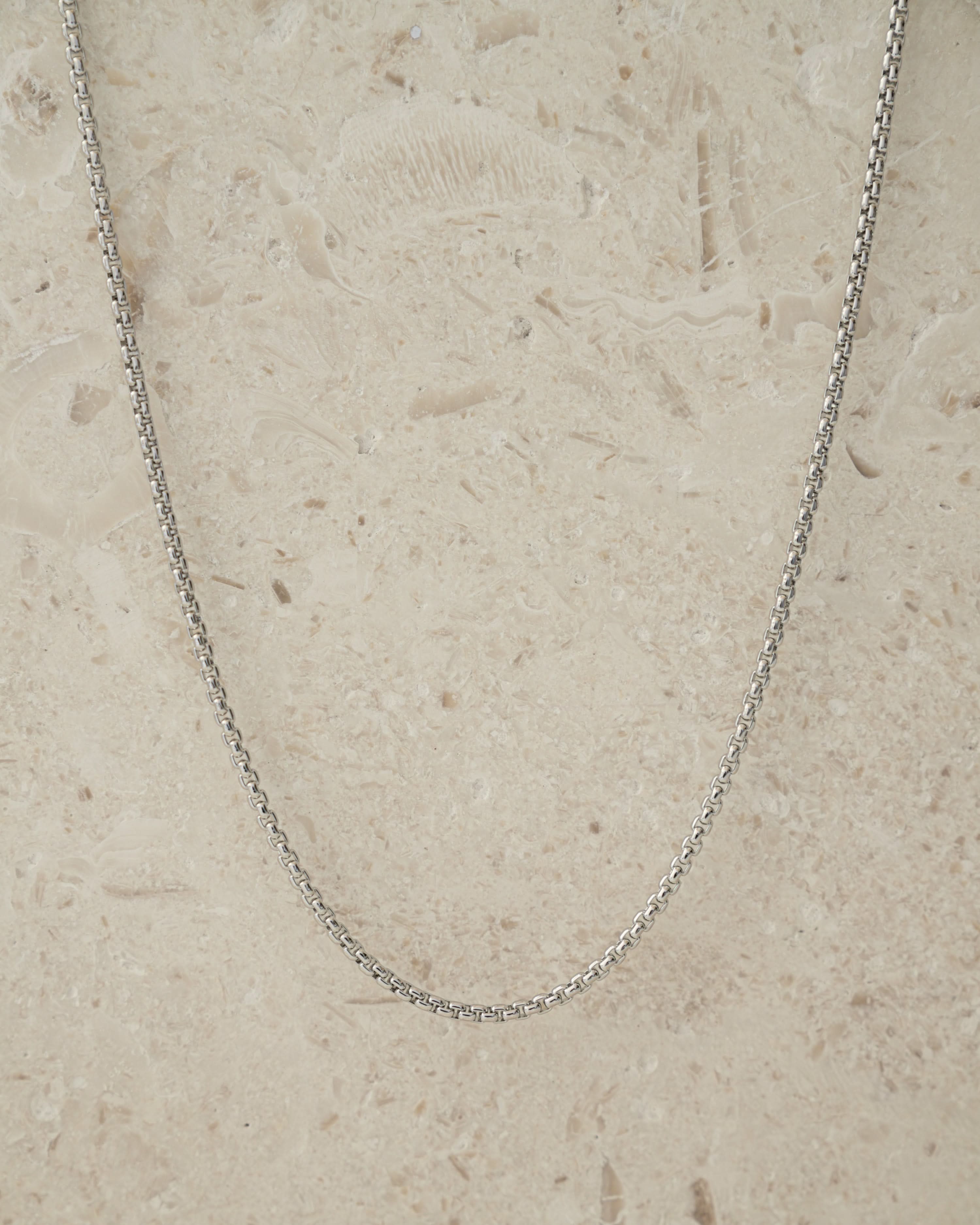 Rounded Box Chain Necklace