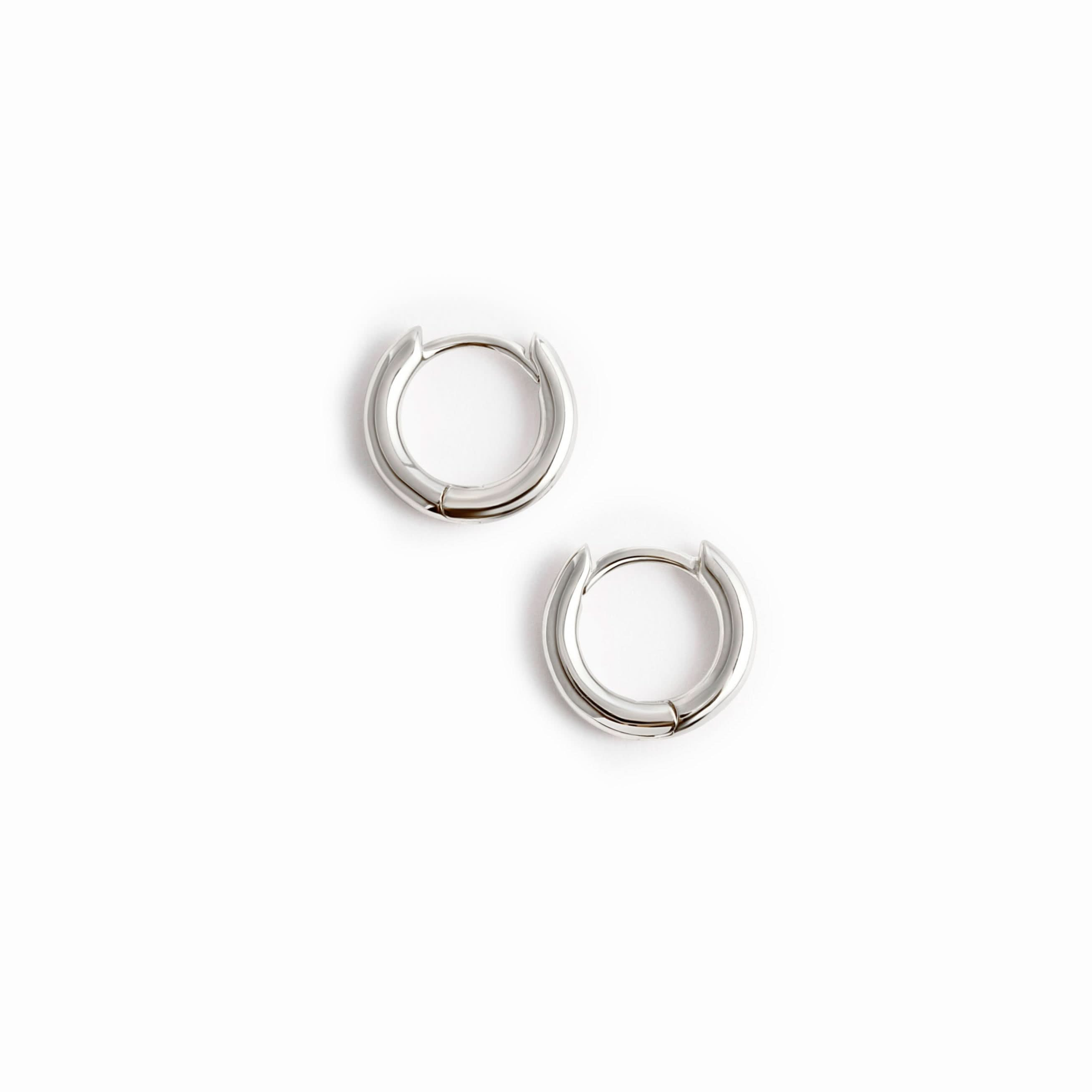 Minimalist Small Hoop Earrings