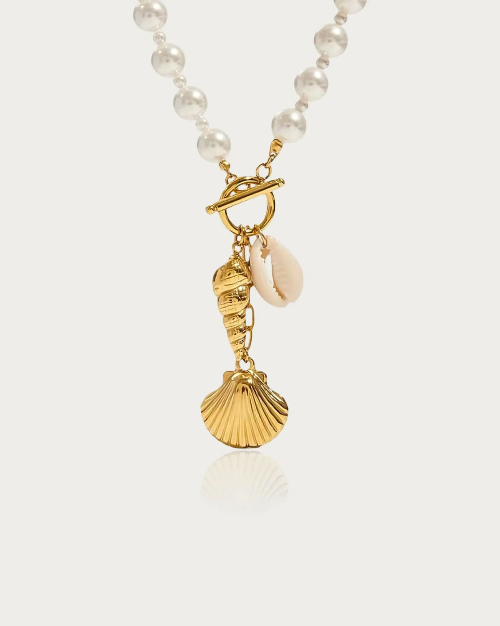 Y-Shape Shell Clasp Necklace