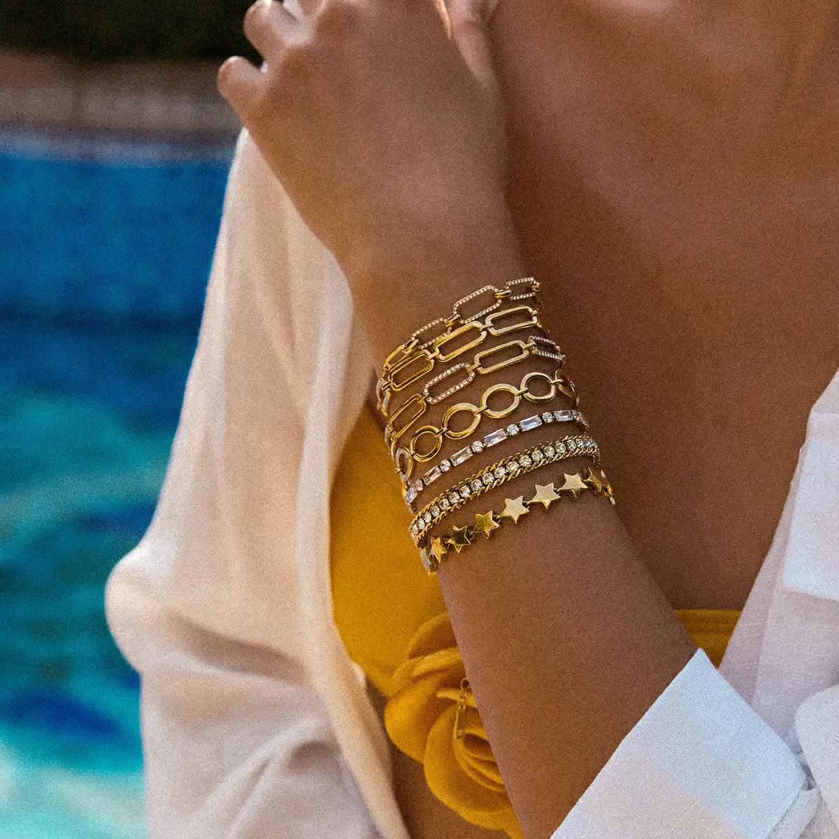 Elevated Paperclip Chain Bracelet