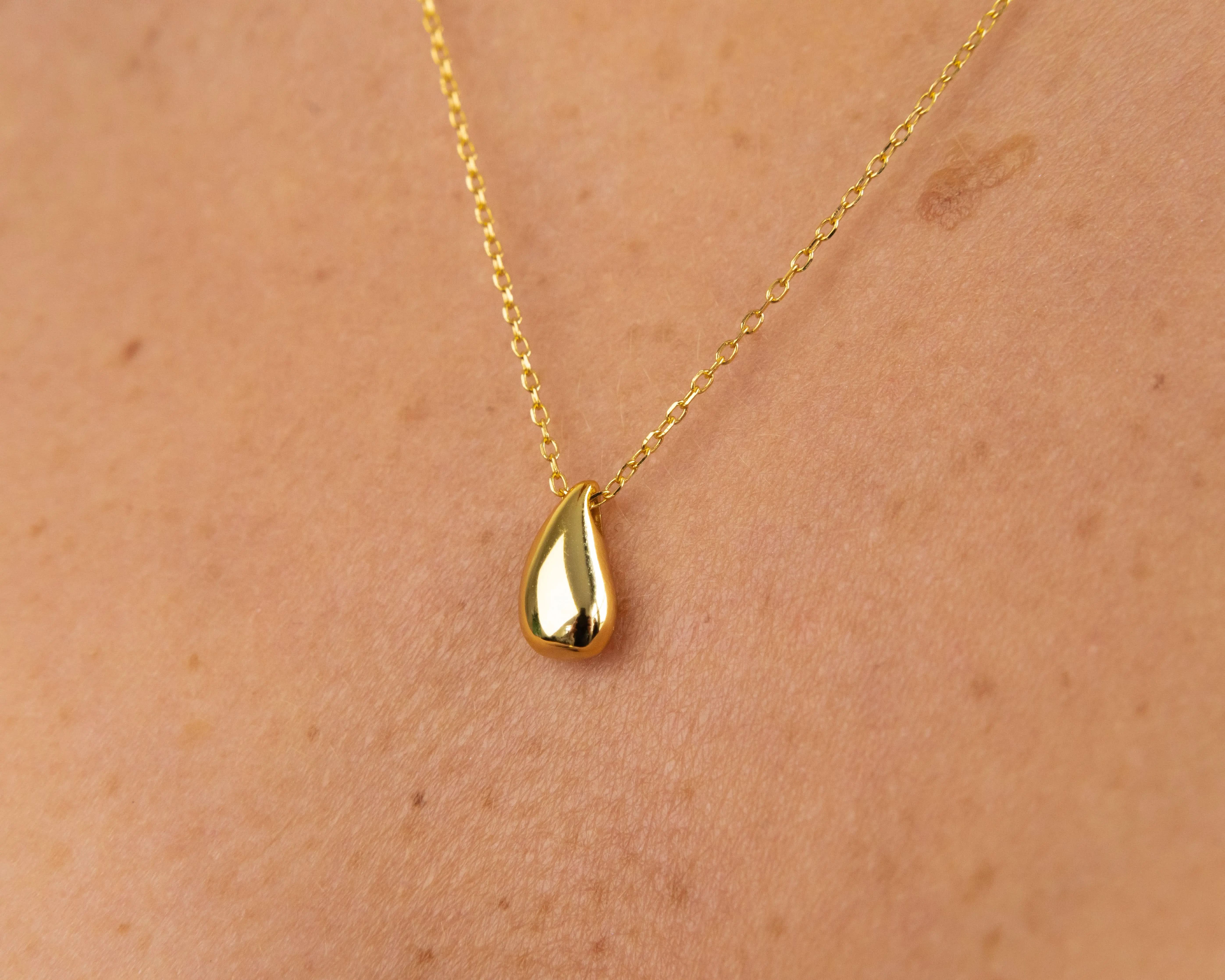 Drop Necklace