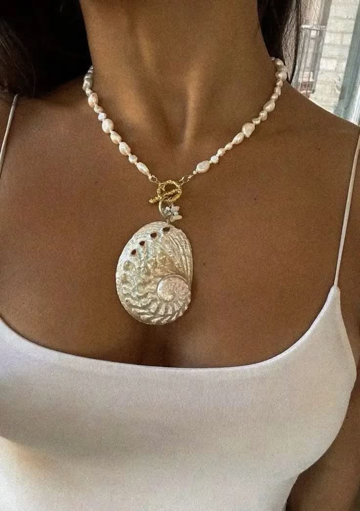Ocean’s Secret Natural Shell Necklace