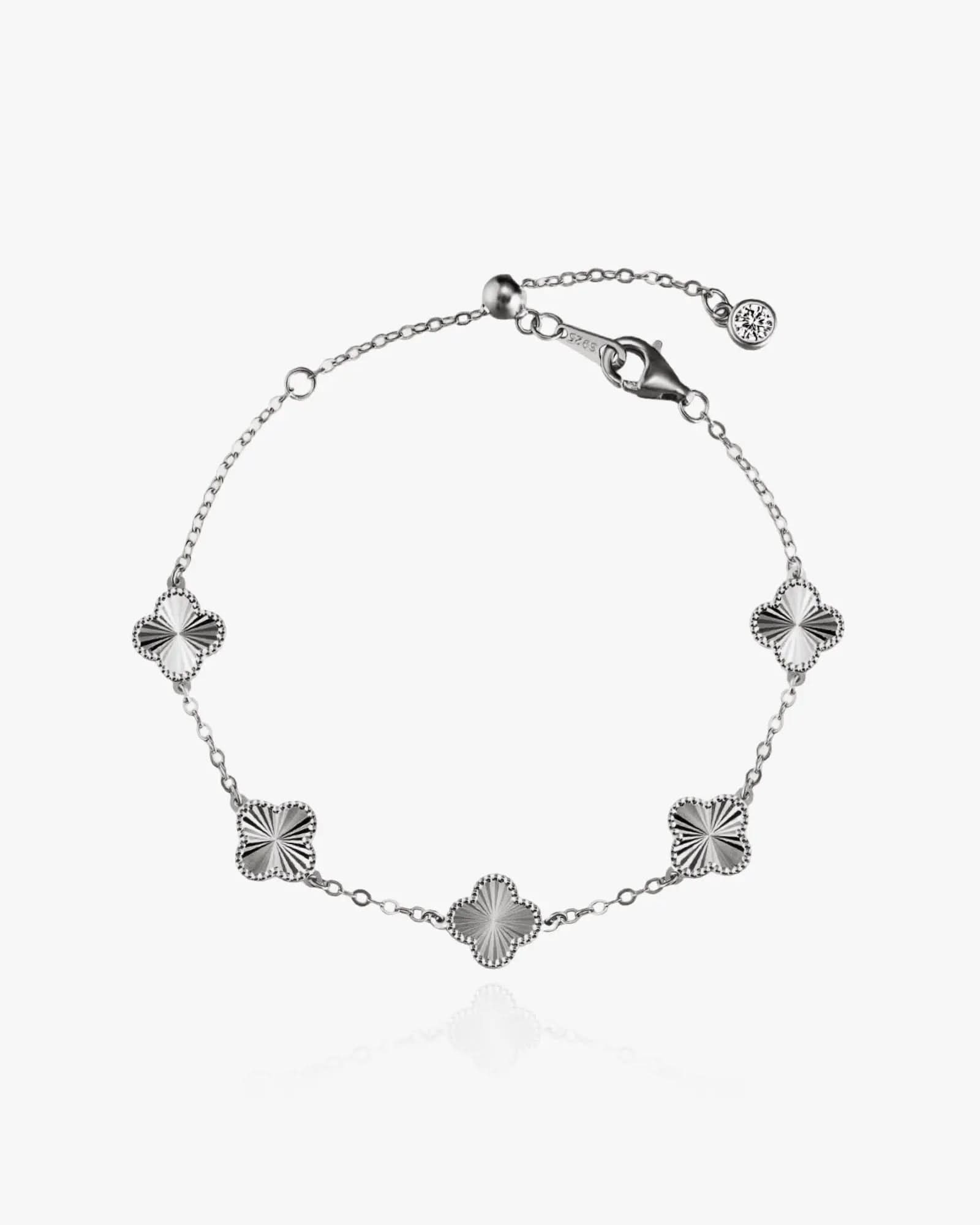 Dainty Clover Bracelet