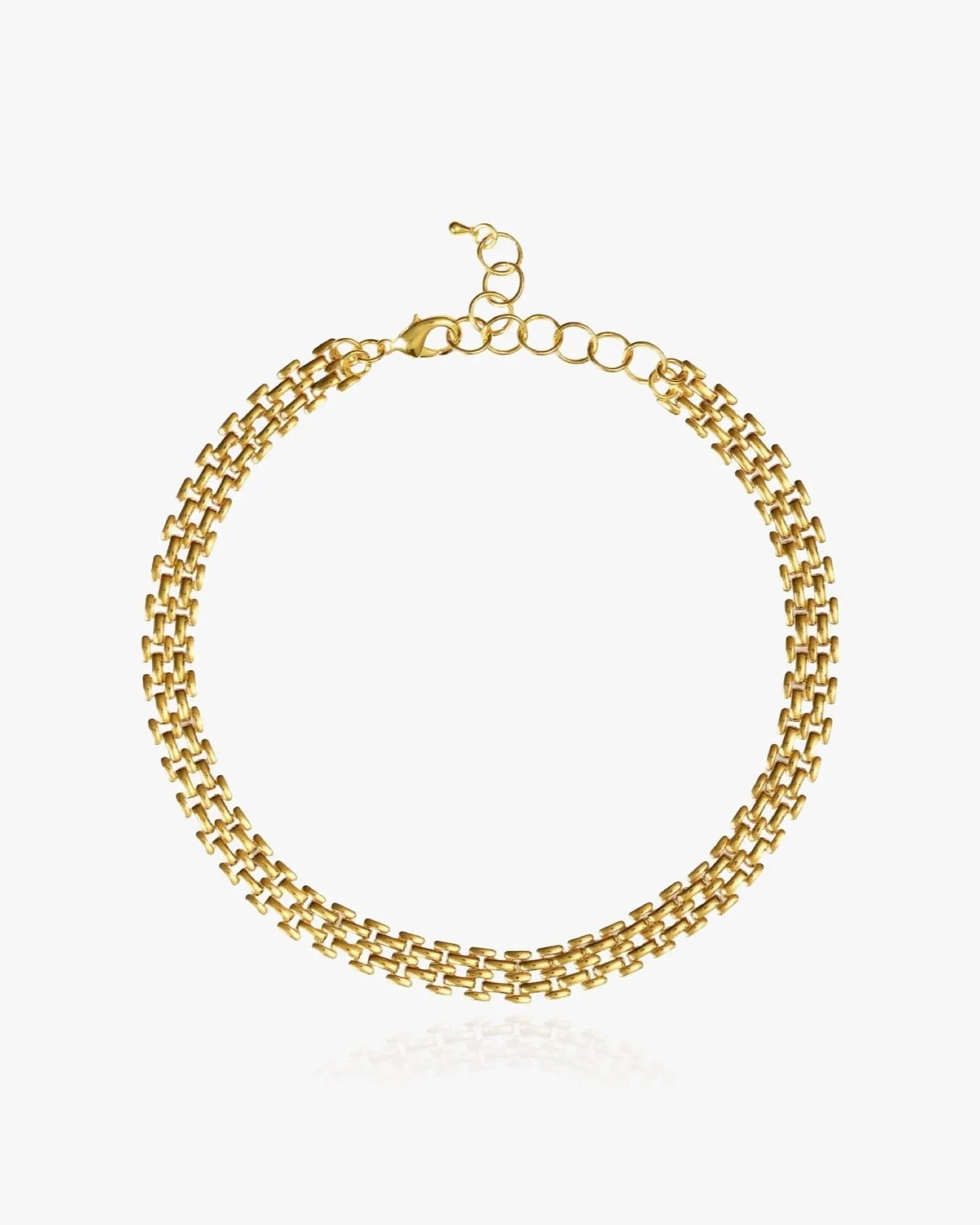 Elevated Mesh Chain Choker