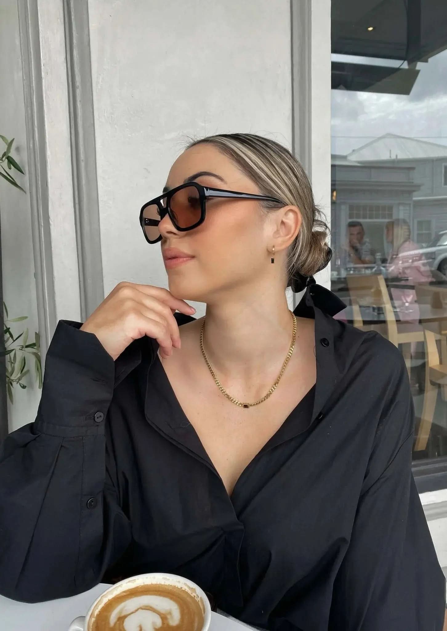 Noctura Earrings – Black Onyx