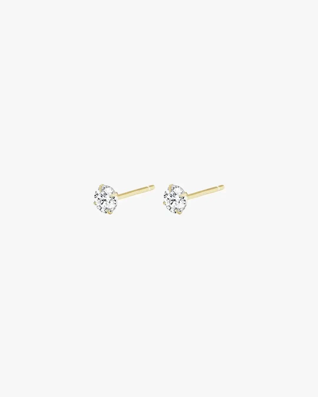 Daphne Earrings – Gold (4 Sizes)
