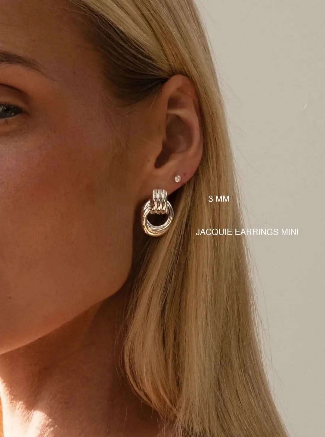 Daphne Earrings – Gold (4 Sizes)