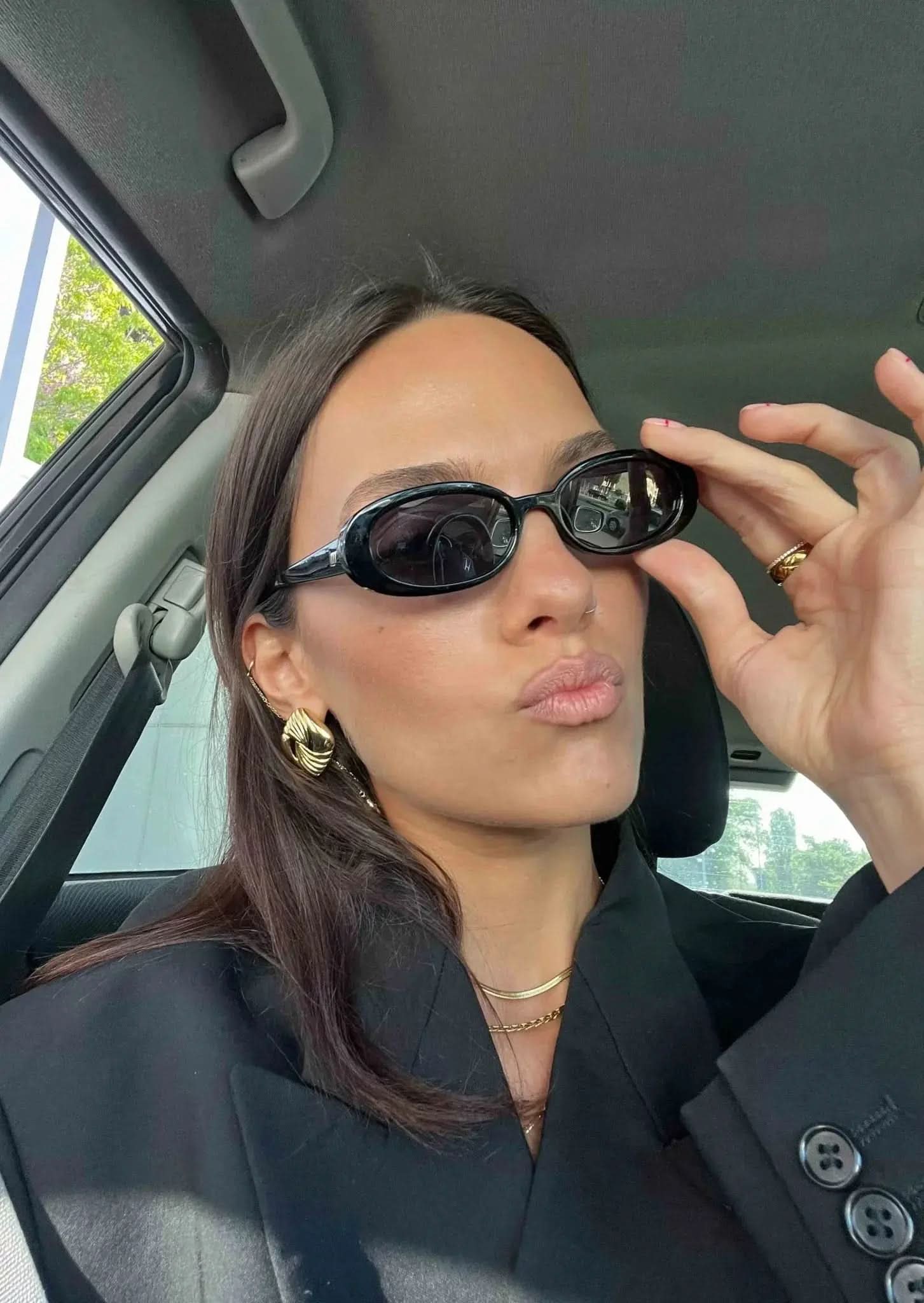 Elva Earrings  - Gold