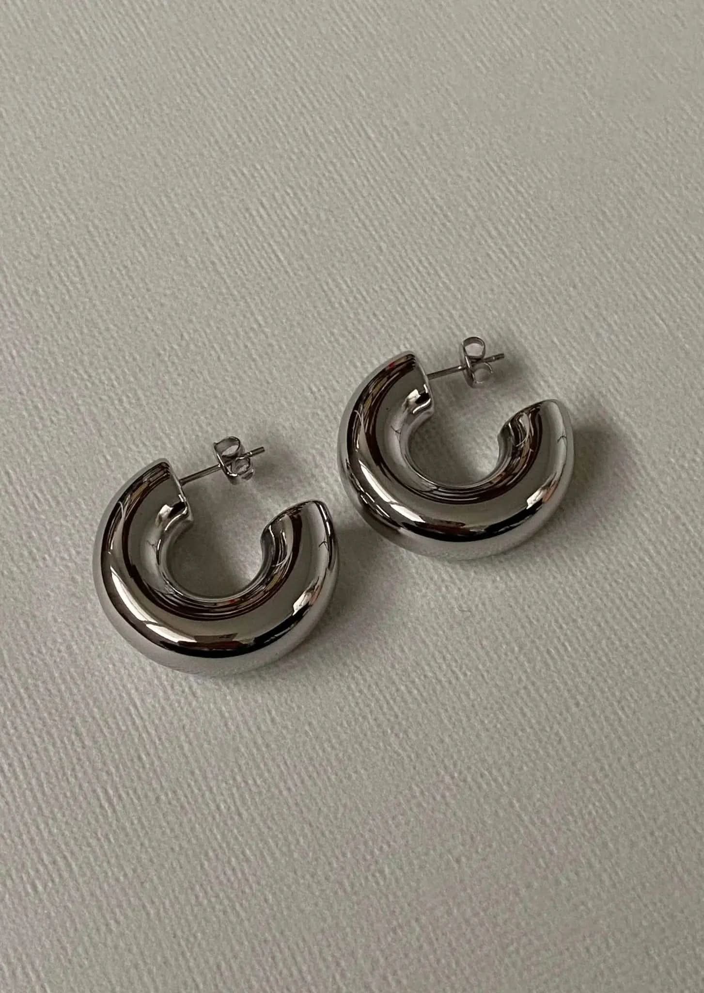 Noa Hoops – Silver