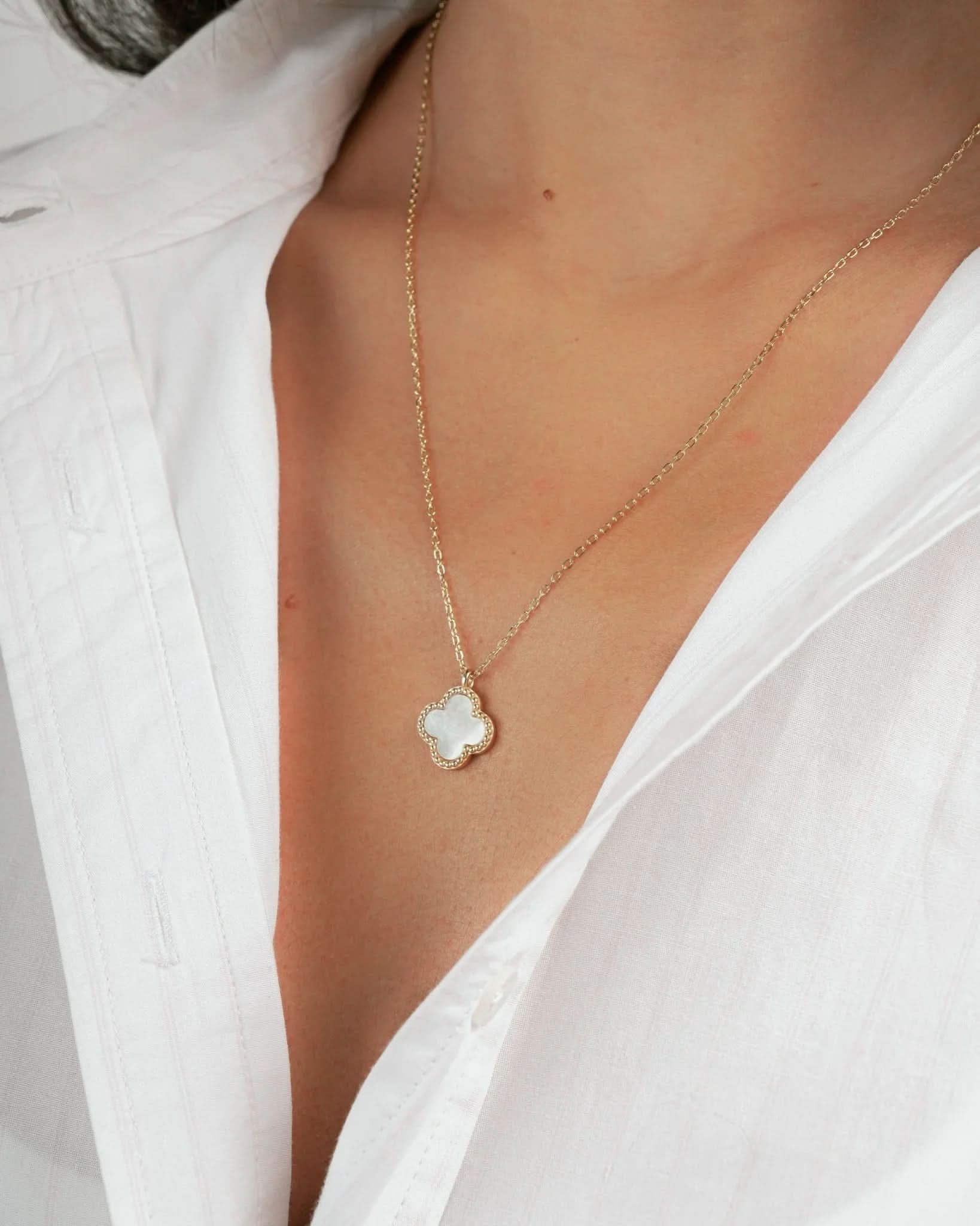 Mother of Pearl Clover Necklace